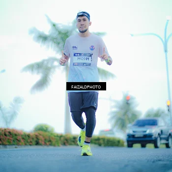 Runner Photo 7873901