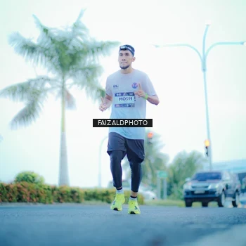 Runner Photo 7873905
