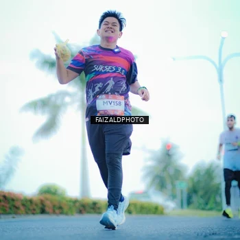 Runner Photo 7873909