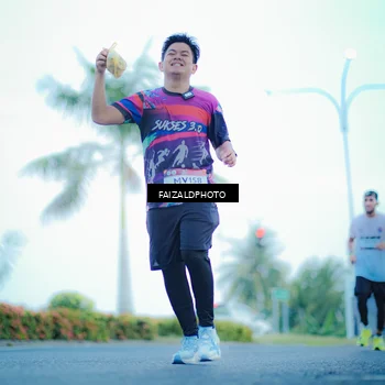 Runner Photo 7873915