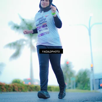 Runner Photo 7873924
