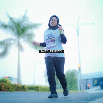 Runner Photo 7873930