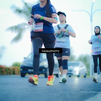 Runner Photo 7873958