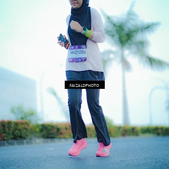 Runner Photo 7873978