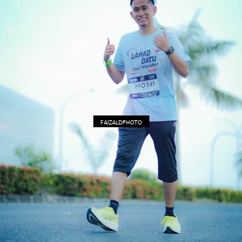 Runner Photo 7873979