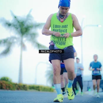 Runner Photo 7874001