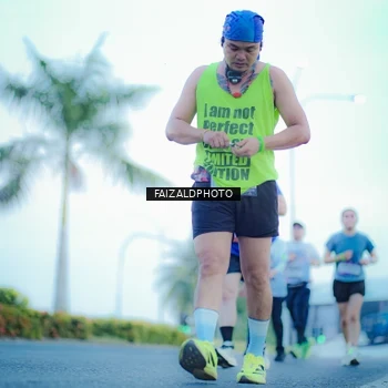 Runner Photo 7874011