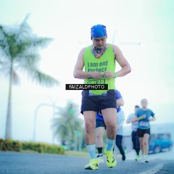 Runner Photo 7874016