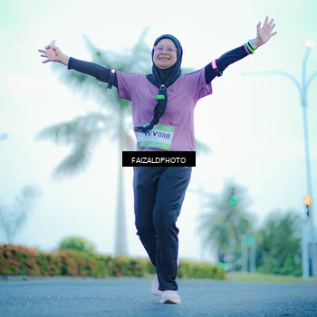 Runner Photo 7874018