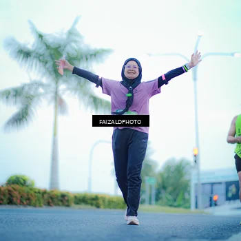 Runner Photo 7874022