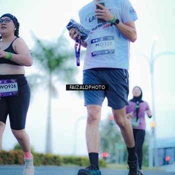 Runner Photo 7874030