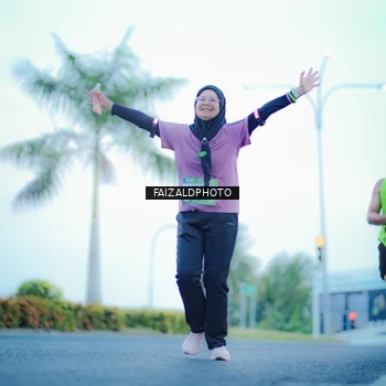 Runner Photo 7874031