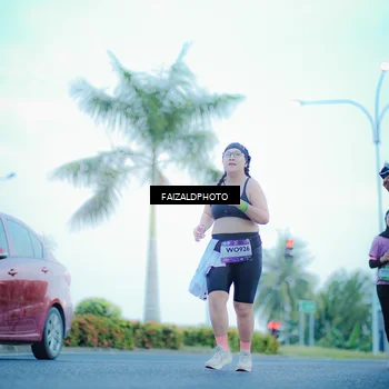 Runner Photo 7874036