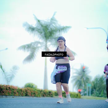 Runner Photo 7874037