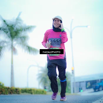 Runner Photo 7874042