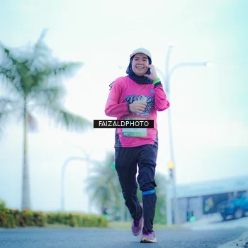 Runner Photo 7874047