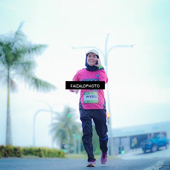 Runner Photo 7874049