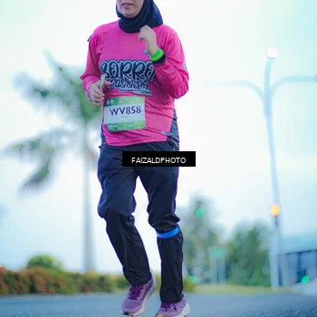 Runner Photo 7874052