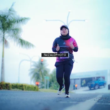 Runner Photo 7874063