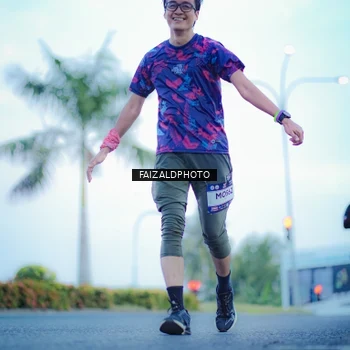 Runner Photo 7874064