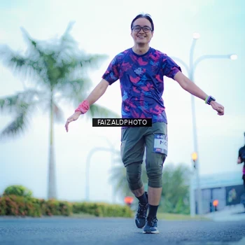 Runner Photo 7874065