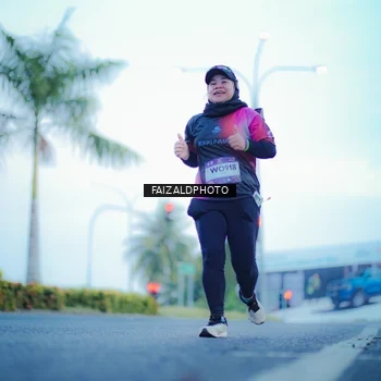 Runner Photo 7874066