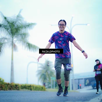 Runner Photo 7874067