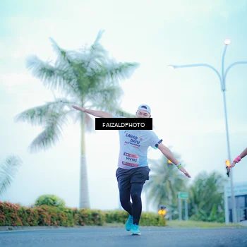 Runner Photo 7874079