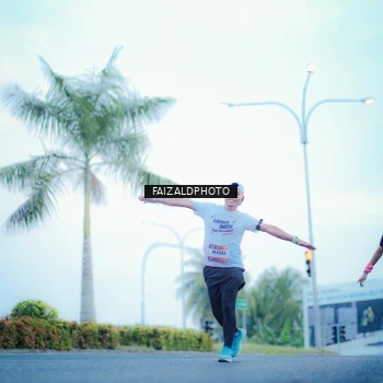 Runner Photo 7874086