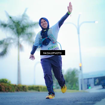 Runner Photo 7874088