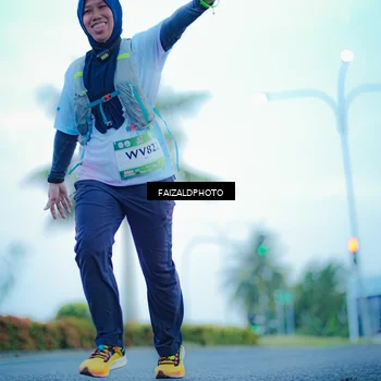 Runner Photo 7874092