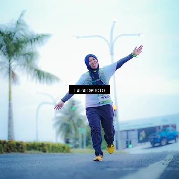 Runner Photo 7874095