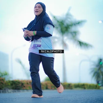 Runner Photo 7874100