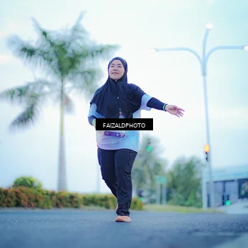 Runner Photo 7874109