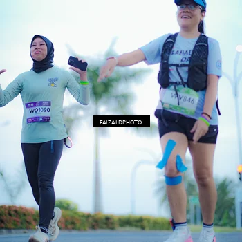 Runner Photo 7874110