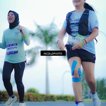 Runner Photo 7874112