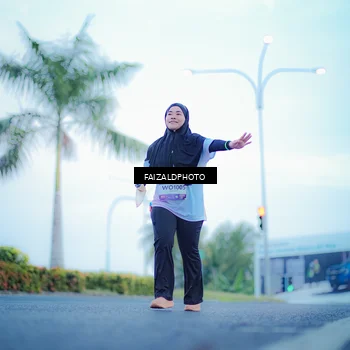 Runner Photo 7874113