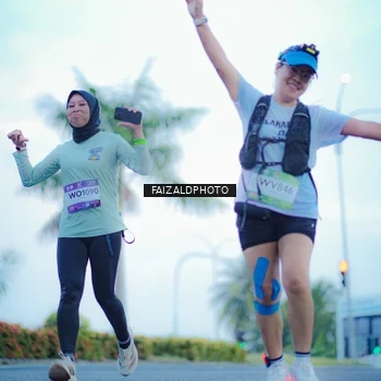 Runner Photo 7874115