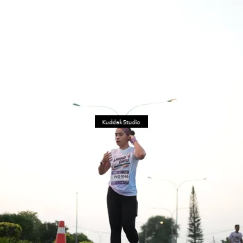 Runner Photo 7874118