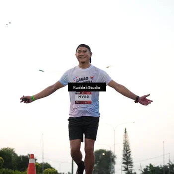 Runner Photo 7874141