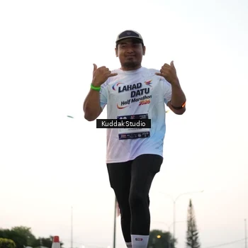 Runner Photo 7874152