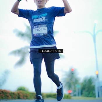 Runner Photo 7874159