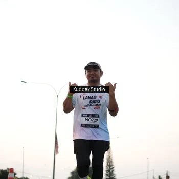 Runner Photo 7874160