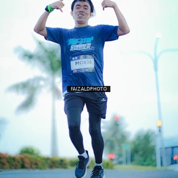 Runner Photo 7874165