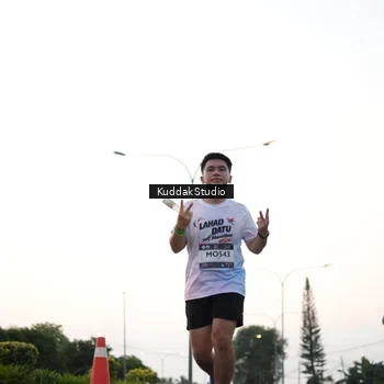 Runner Photo 7874167