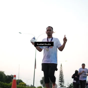 Runner Photo 7874203