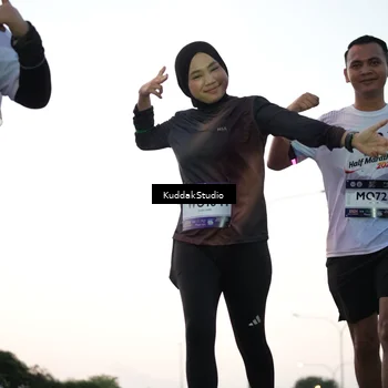 Runner Photo 7874246