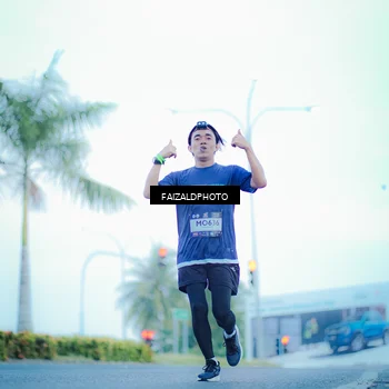 Runner Photo 7874248