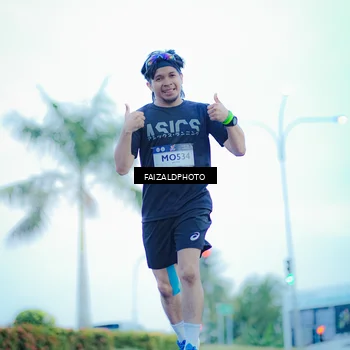 Runner Photo 7874253