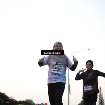 Runner Photo 7874257